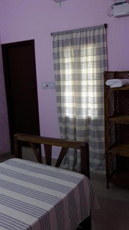 Valentine Hostel & Guest House Pondicherry Ngoại thất bức ảnh